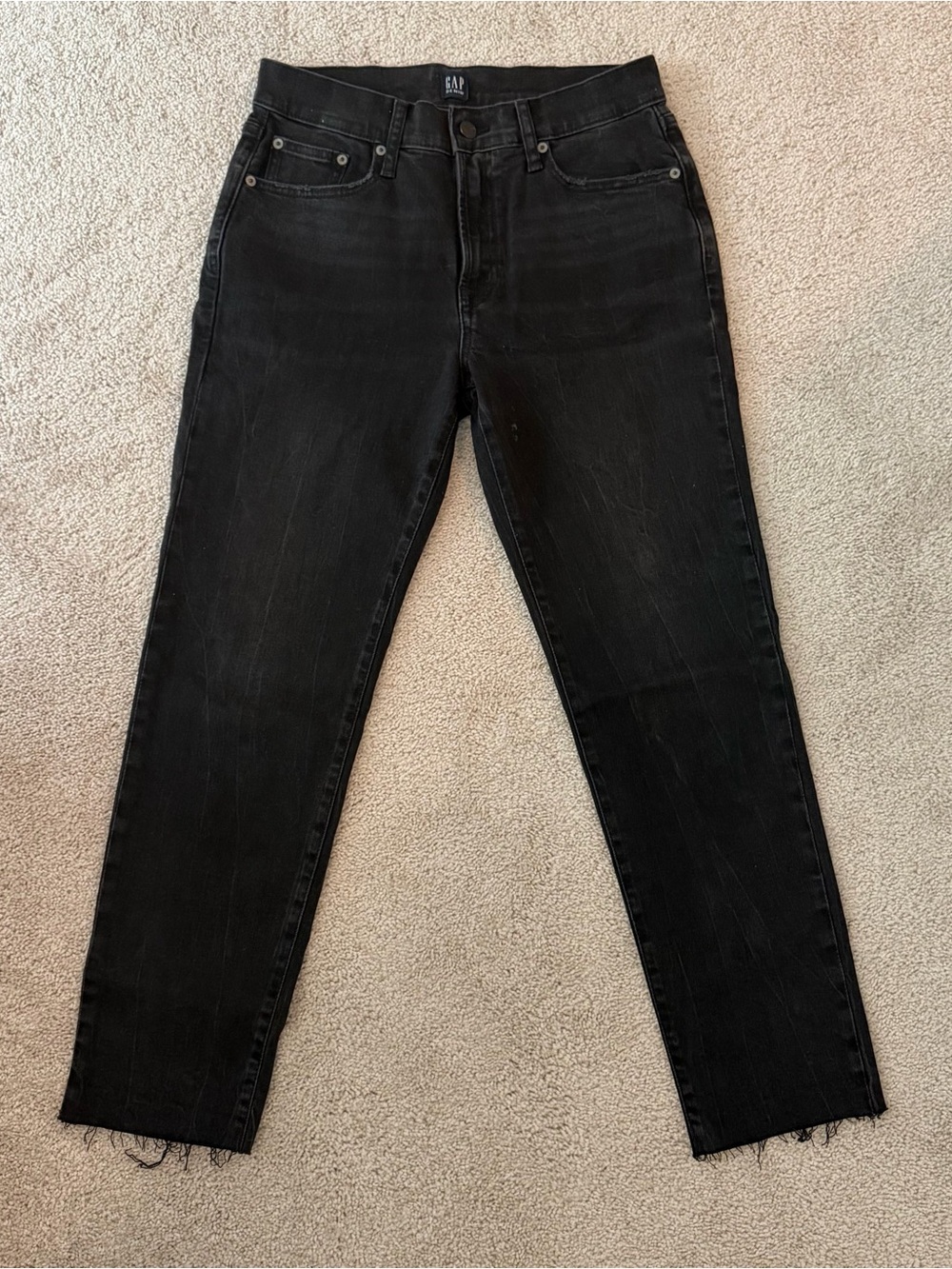 GAP Women’s Black Straight Jeans